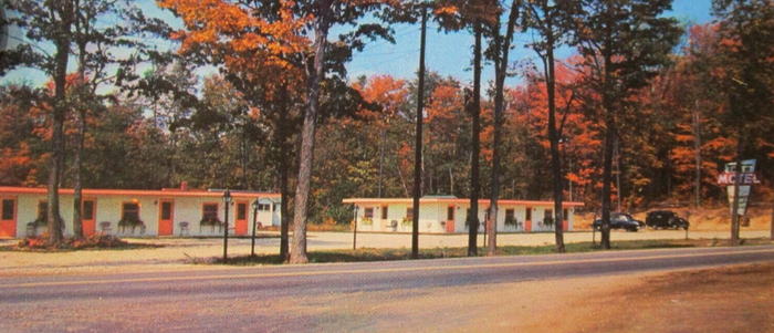 Twin Motel - Old Postcard (newer photo)